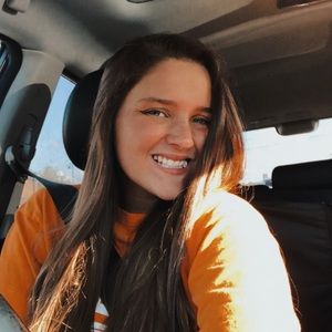 Meet your Posher, Mackenzie